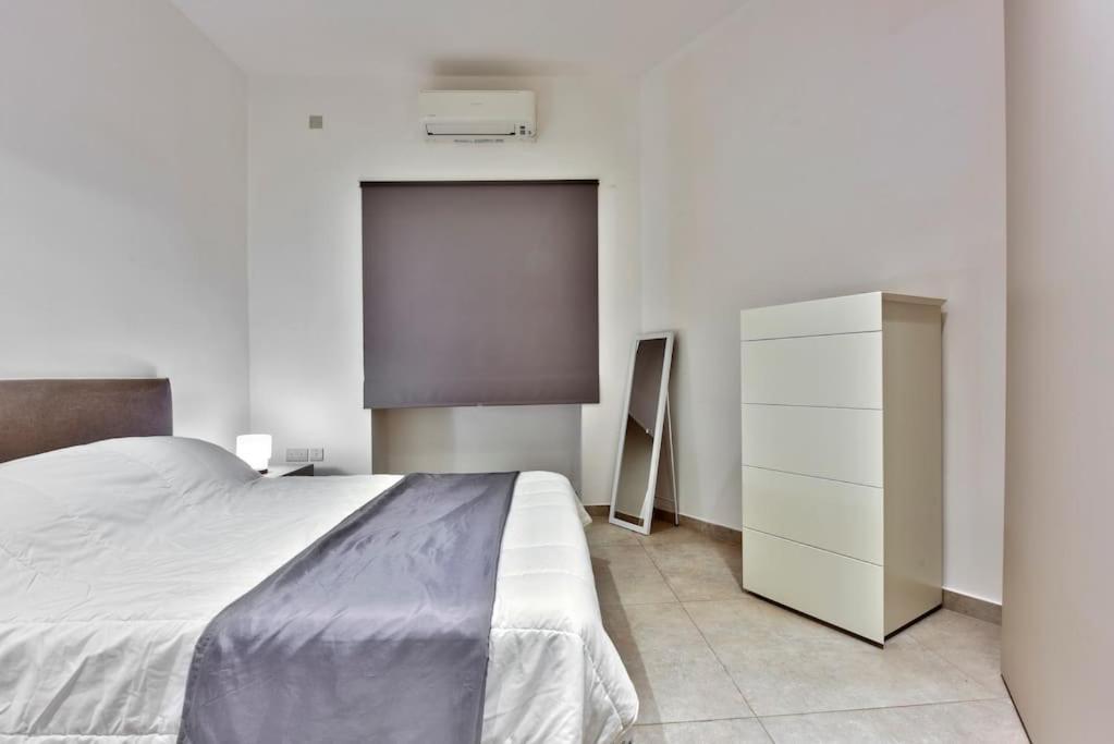 Modern 3 Bed & 2 Bth Apt Sliema Extérieur photo